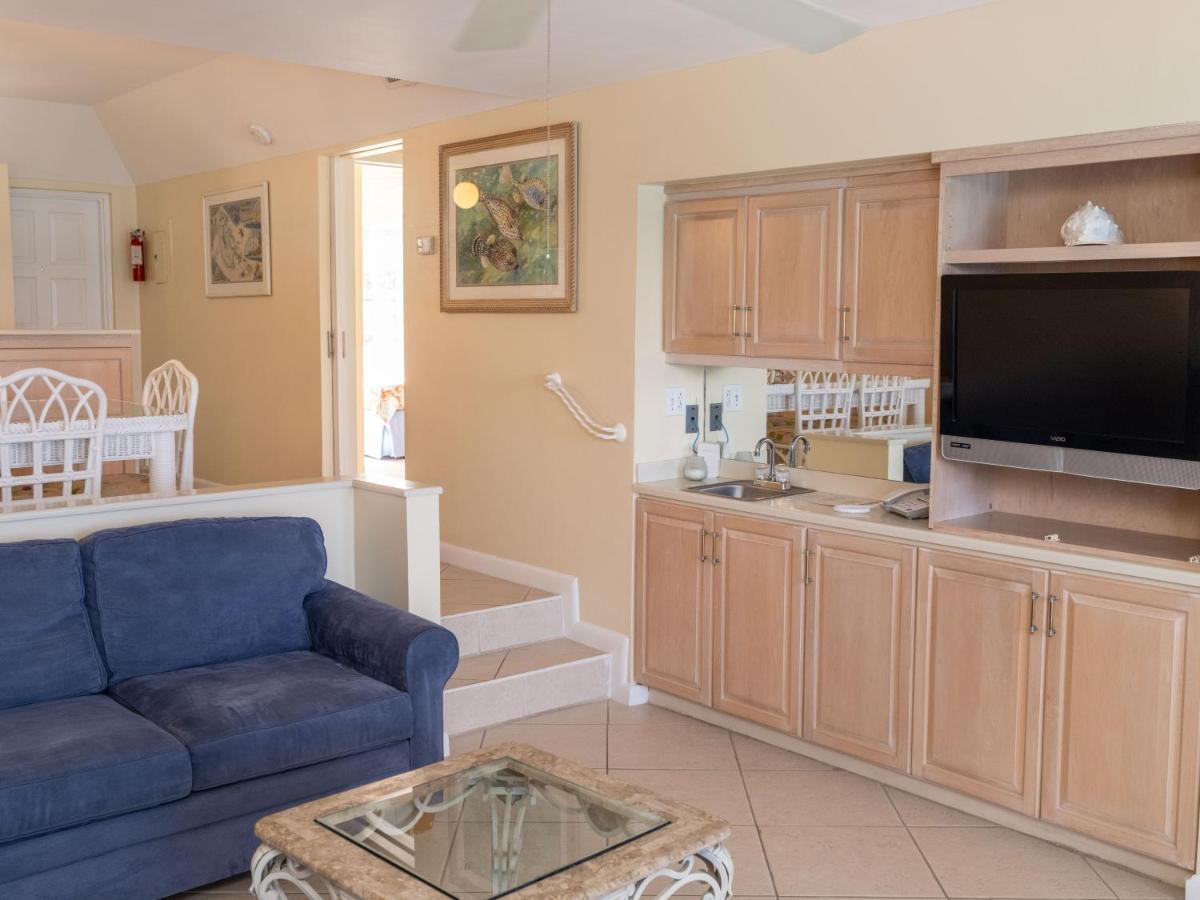 Sun View Villas At Paradise Island Beach Club Creek Village Exterior photo