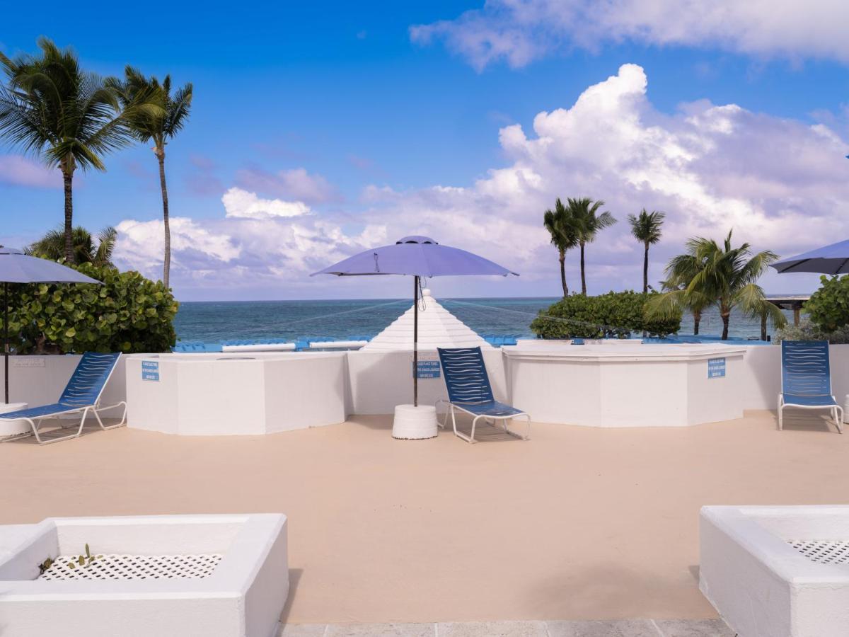 Sun View Villas At Paradise Island Beach Club Creek Village Exterior photo