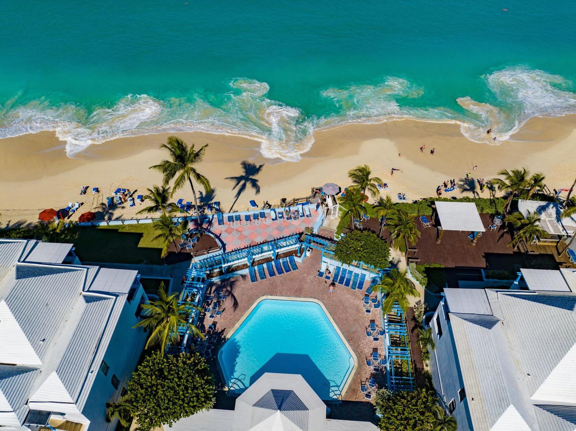 Sun View Villas At Paradise Island Beach Club Creek Village Exterior photo