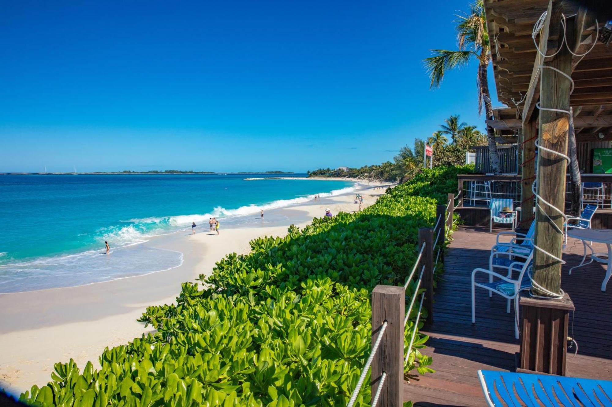 Sun View Villas At Paradise Island Beach Club Creek Village Exterior photo